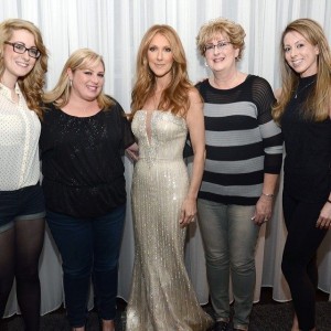 celinedion_lasvegas_fans_2014_01